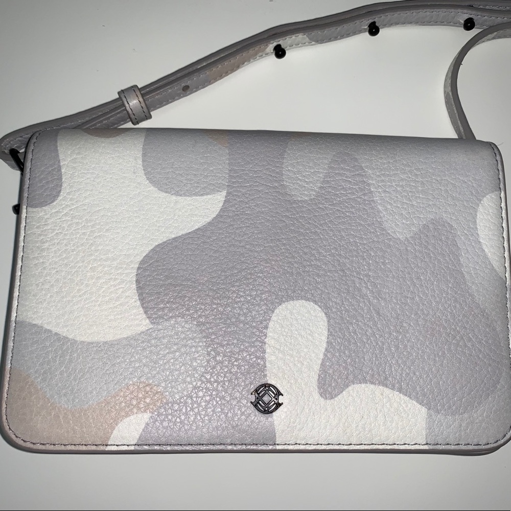 Dagne Dover Camouflage Andra Crossbody Purse